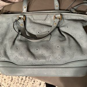 SOLD - Authentic Louis Vuitton Mahina Stellar Ciel